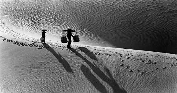 Phân tích bài thơ Thương vợ của Trần Tế Xương