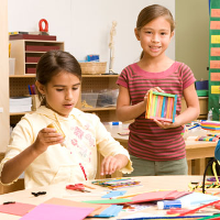 Bài tập Tiếng Anh lớp 7 Unit 4: At School Số 1 có đáp án