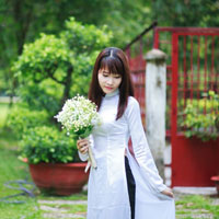 Đề thi giữa học kì 1 môn Vật lý lớp 12 trường THPT Nhân Chính, Hà Nội năm học 2016 - 2017