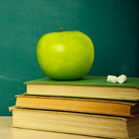 Bài tập tự luận Tiếng Anh lớp 12 Unit 5 Higher Education