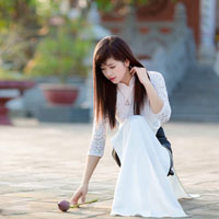 Đề thi thử THPT Quốc gia năm 2017 môn Vật lý trường THPT Hoàng Lệ Kha, Thanh Hóa (Lần 1)