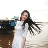 Đề thi thử THPT Quốc gia năm 2017 môn Vật lý trường THPT Chuyên Đại học Sư phạm Hà Nội (Lần 1)