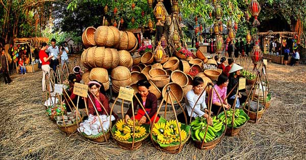 Tả phiên chợ theo trí tưởng tượng của em