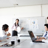 Hướng dẫn thuyết trình bằng tiếng Anh ấn tượng chuyên nghiệp