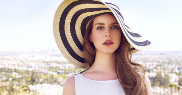 Lời bài hát Love - Lana Del Rey 