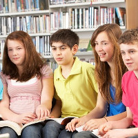 Bài tập Tiếng Anh lớp 8 Unit 11 TRAVELING AROUND VIET NAM có đáp án - Số 4