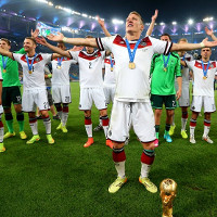 Giải bài tập SGK tiếng Anh lớp 10 TEST YOURSELF E (Trang 153-154-155)