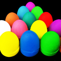 Giải bài tập SGK Tiếng anh lớp 3 Chương trình mới Unit 9 WHAT COLOUR IS IT?