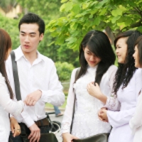 Đề thi thử THPT Quốc gia năm 2017 môn Ngữ văn trường THPT chuyên Đại học Vinh (Lần 2)