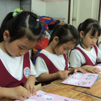 Đề kiểm tra học kì 2 môn Tiếng Anh lớp 3 số 4