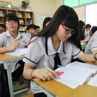 Đề khảo sát chọn học sinh giỏi cấp huyện môn Anh lớp 8 Phòng GD - ĐT Hậu Lộc, Thanh Hóa năm 2015 - 2016