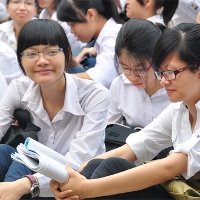 Đề thi thử THPT Quốc gia năm 2017 môn Toán trường THPT chuyên Phan Bội Châu, Nghệ An (Lần 3)