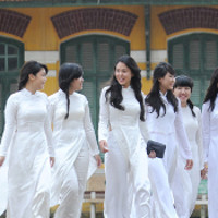 Đề thi thử vào lớp 10 môn tiếng Anh năm học 2017 - 2018 có đáp án - Đề 13