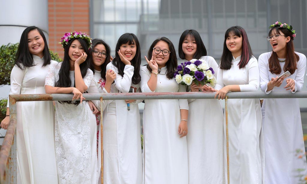 Những bài thơ hay viết về mùa hè gợi nhớ tuổi học trò