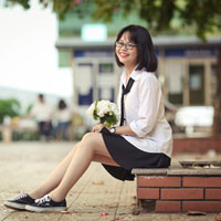 Đề thi vào lớp 10 môn Ngữ văn (Chung) trường THPT Chuyên Sư phạm Hà Nội năm học 2017 - 2018