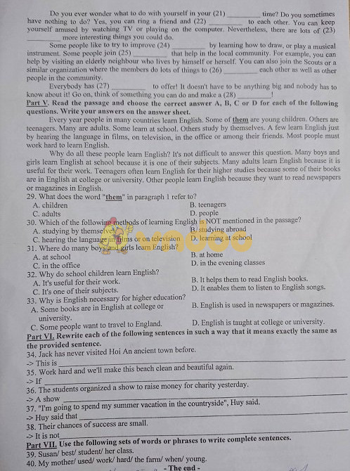 Đề thi vào lớp 10 môn tiếng anh năm học 2017-2018