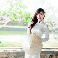 Đề thi vào lớp 10 môn tiếng Anh năm học 2017-2018 tỉnh Hà Tĩnh