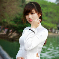 Đề thi thử THPT Quốc gia môn Tiếng Anh năm 2017 trường THPT Quảng La, Quảng Ninh có đáp án