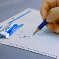 Mẹo làm bài thi trắc nghiệm môn tiếng Anh