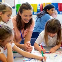 Giáo án Tiếng Việt 5 tuần 6: Tác phẩm của Si-le và tên phát xít