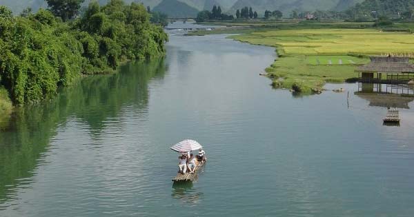 Tả cảnh sông nước