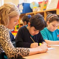 Giáo án Mĩ thuật Đan Mạch lớp 4 cả năm