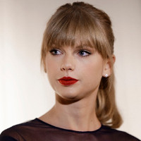 Học tiếng Anh qua bài hát: Call It What You Want - Taylor Swift