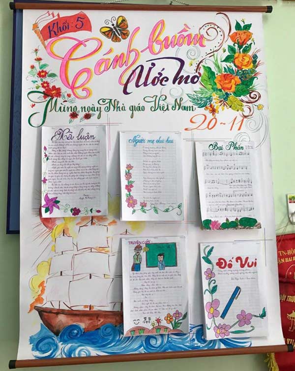 Những mẫu báo tường đẹp 