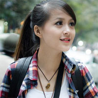 Dàn ý Hóa thân vào những que diêm kể lại câu chuyện theo diễn biến và kết thúc của truyện Cô bé bán diêm