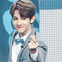 Giáo án Giáo dục công dân lớp 8 bài 19: Hiến pháp nước cộng hòa xã hội chủ nghĩa Việt Nam (tiết 1)