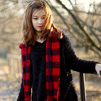 Mỹ thuật lớp 7: Vẽ tranh tĩnh vật lọ hoa và quả vẽ màu