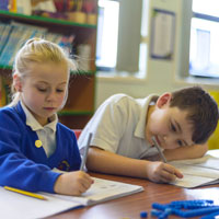 Đề thi học kì 1 môn Toán lớp 5 trường Tiểu học Tập Ngãi A, Trà Vinh năm học 2017 - 2018