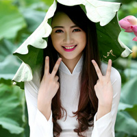 Soạn Văn 8: Tức cảnh Pắc Bó (Hồ Chí Minh)