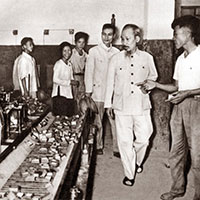 Nội dung sinh hoạt chuyên đề năm 2018 học tập và làm theo tư tưởng, đạo đức, phong cách Hồ Chí Minh