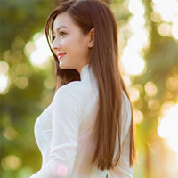 Soạn văn 11 bài: Bài thơ số 28