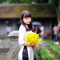 Giáo án Tin học 8: Quan sát hình không gian với phần mềm Yenka (Tiết 4)