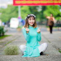 Giáo án Tin học 8: Quan sát hình không gian với phần mềm Yenka (Tiết 5)