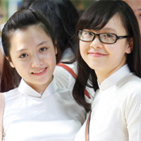 Vẻ đẹp bức tranh tứ bình trong khổ thơ thứ 7 bài Việt Bắc