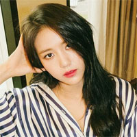 Giáo án Tiếng Anh lớp 12 Unit 1: Home life - Lesson 2