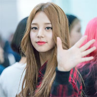 Giáo án Tiếng Anh lớp 12 Unit 1: Home life - Lesson 4