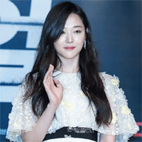 Giáo án Tiếng Anh lớp 12 Unit 10: Endangered species - Lesson 2