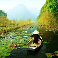 Giải bài tập SGK Địa lí 4 bài 18: Người dân ở Đồng bằng Nam Bộ