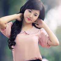 Em đã có dịp xem ti vi, phim ảnh, báo chí, sách vở về hình ảnh một lực sĩ đang cử tạ. Hãy miêu tả lại hình ảnh ấy