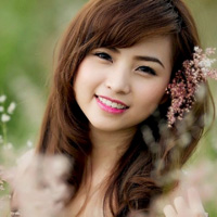 Viết bài tập làm văn số 7 lớp 9 đề 1 trang 79 bài 1: Phân tích các tầng nghĩa trong đoạn thơ