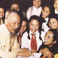 Luyện từ và câu lớp 2: Mở rộng vốn từ ngữ về Bác Hồ