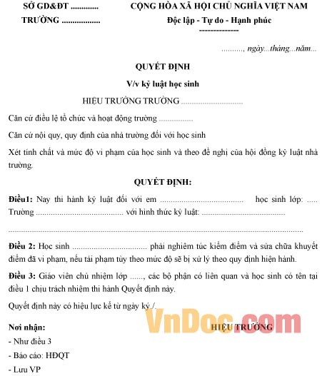 Quyết định kỷ luật học sinh cấp trường