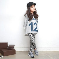 Giáo án Mĩ thuật Đan Mạch lớp 3 bài 13: Câu chuyện em yêu thích - Tiết 1