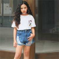 Giáo án Mĩ thuật Đan Mạch lớp 4 bài 4: Em sáng tạo cùng những con chữ - Tiết 3