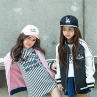 Giáo án Mĩ thuật Đan Mạch lớp 4 bài 6: Ngày Tết, lễ hội và mùa xuân - Tiết 2