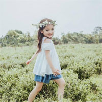 Giáo án Mĩ thuật Đan Mạch lớp 1 bài 3: Sáng tạo cùng hình vuông, hình tròn, hình chữ nhật, hình tam giác - Tiết 2